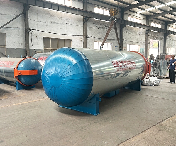 硫化罐發(fā)貨！品質(zhì)護(hù)航，使命必達(dá)！