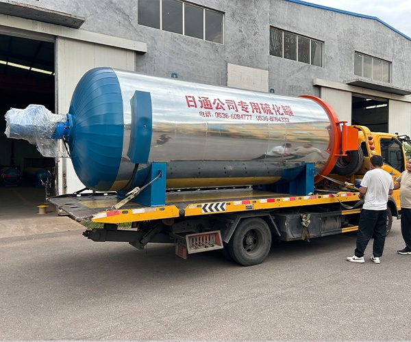 硫化罐發(fā)貨-四川成都